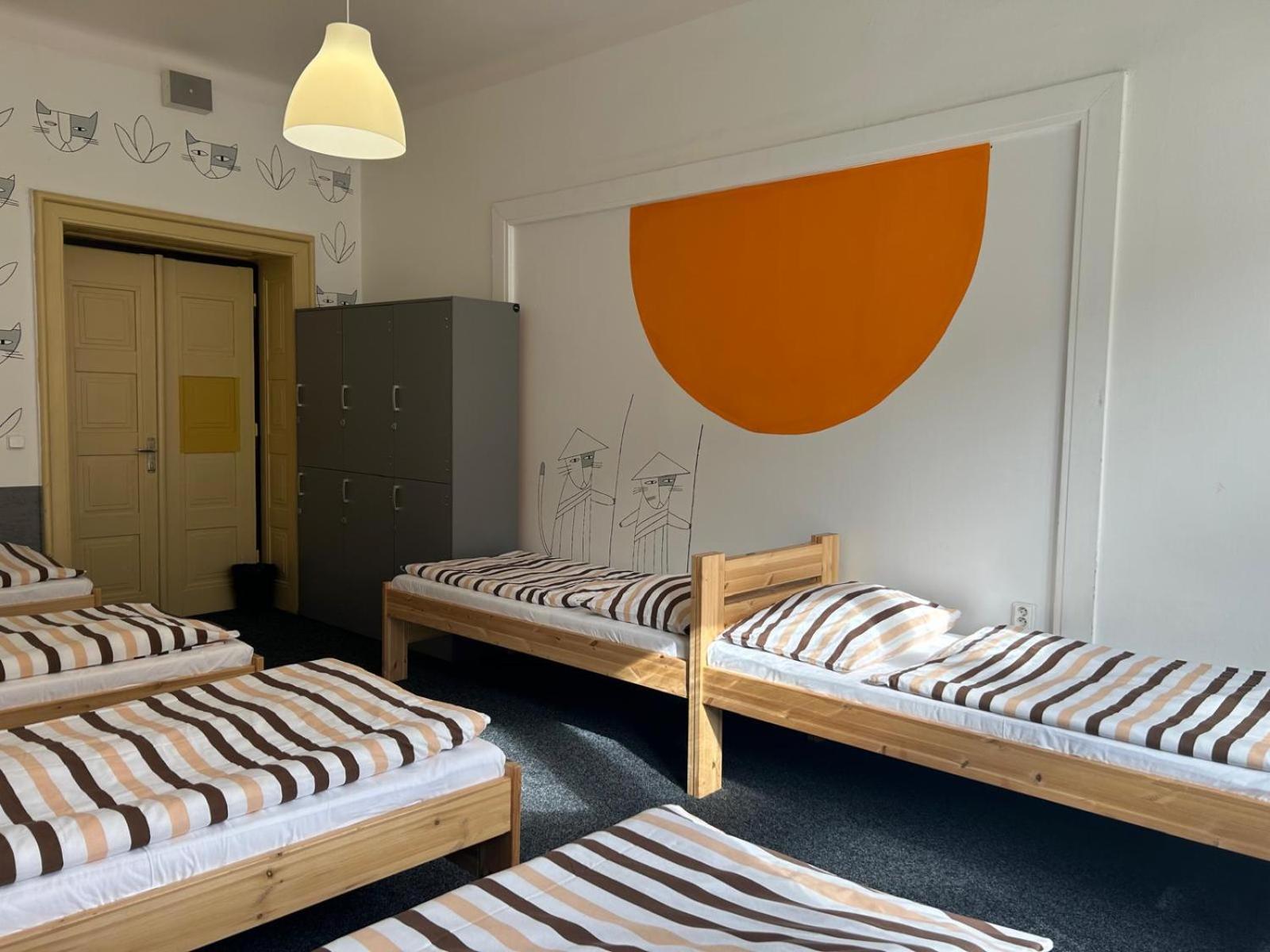 Hostel Downtown Praha Bagian luar foto